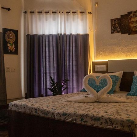 Surf N Sea Hotel Thiruvananthapuram Phòng bức ảnh